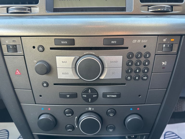 2009 Vauxhall Vectra 1.9 CDTi 16v Elite 5dr HATCHBACK Diesel Automatic