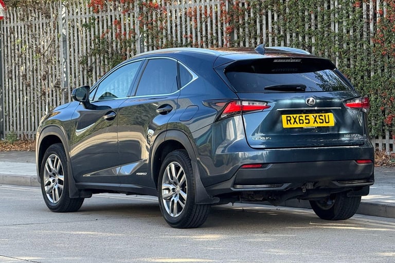 2015 Lexus NX 2.5 300h Luxury SUV 5dr Petrol Hybrid E-CVT 4WD Euro 6 (s/s) (197 ps) ESTATE Petrol...
