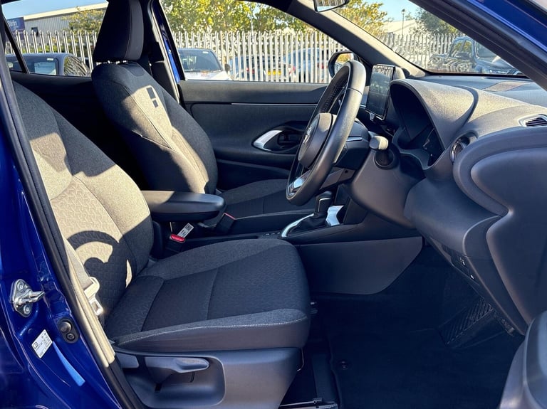 2022 Toyota Yaris 1.5 Hybrid Design 5dr CVT Estate Hybrid Automatic