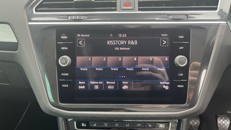 2017 Volkswagen Tiguan 2.0 TDi 150 4Motion SEL 5dr Diesel Estate Estate Diesel Manual