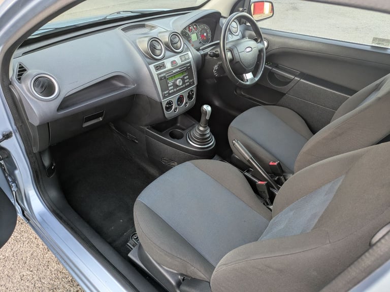 Ford, FIESTA, Hatchback, 2006, Manual, 1388 (cc), 3 doors