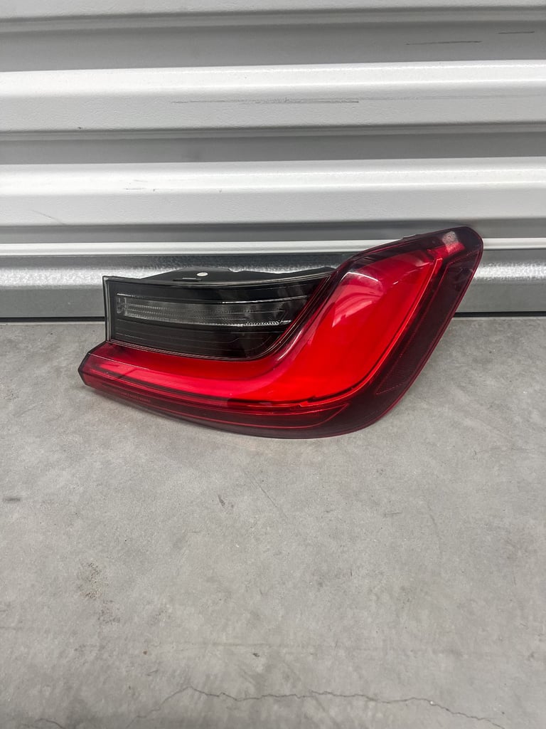 BMW 3 Series G20 19-25 Rear Right Driver Side Led Tail Light Outer H4742045012