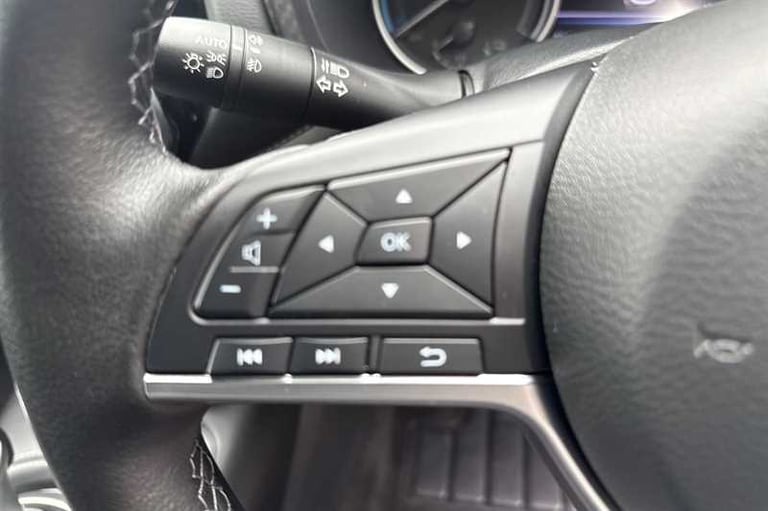 2022 Nissan Juke 1.6 HYBRID PREMIERE EDITION 5DR AUTO Hatchback Hybrid Automatic