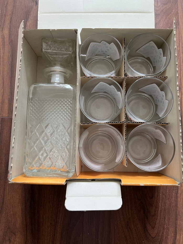image for Vintage/Novelty Decanter set including 6 glasses