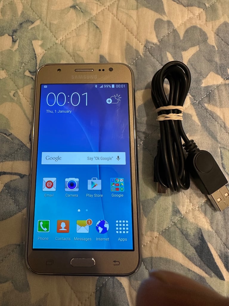 image for Samsung galaxy J5
