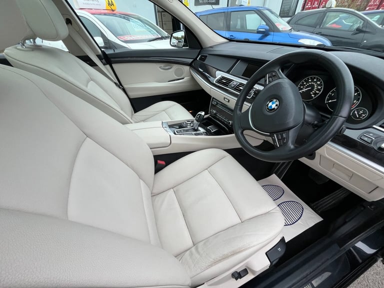 2013 BMW 5 Series 520d SE 5dr Step Auto [Business Media] HATCHBACK Diesel Automatic