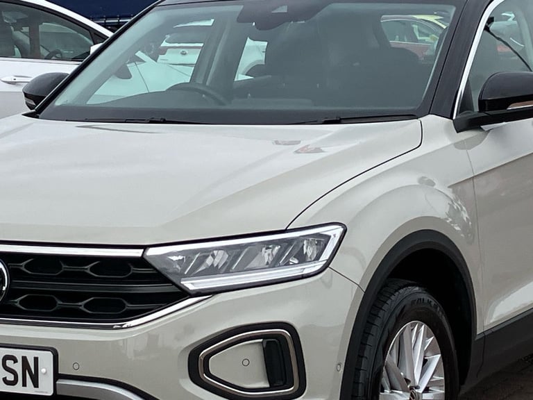 2023 Volkswagen T-Roc 1.5 TSI Life 5dr DSG HATCHBACK PETROL Automatic