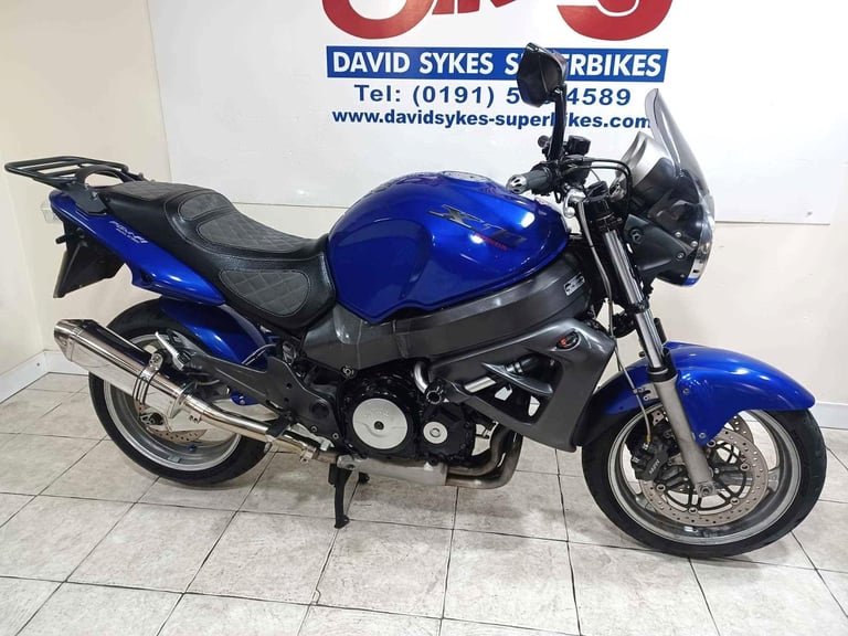 Honda CB1100 X11 RETRO MUSCLE 03-REG (PRIVATE PLATE) WITH EXTRAS £3899