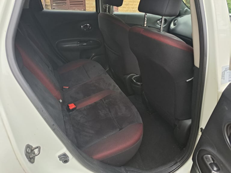 2014 nissan juke 1.5 dci N tec hpi clear Satnav Reverse camera £20tax full year drives excellent 