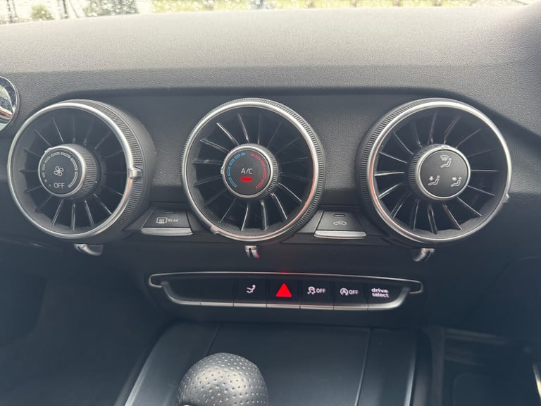 2015 Audi TT 2.0T FSI Quattro S Line 2dr S Tronic COUPE Petrol Automatic