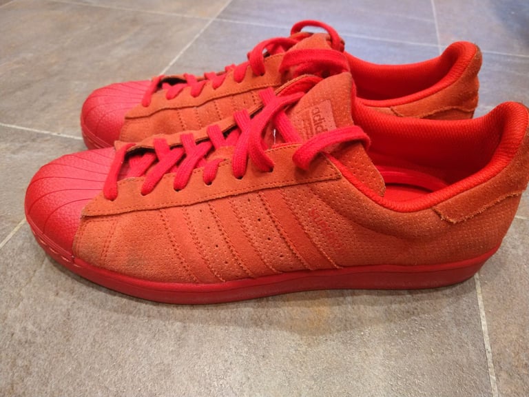 Men's Adidas Superstar trainers size UK 10