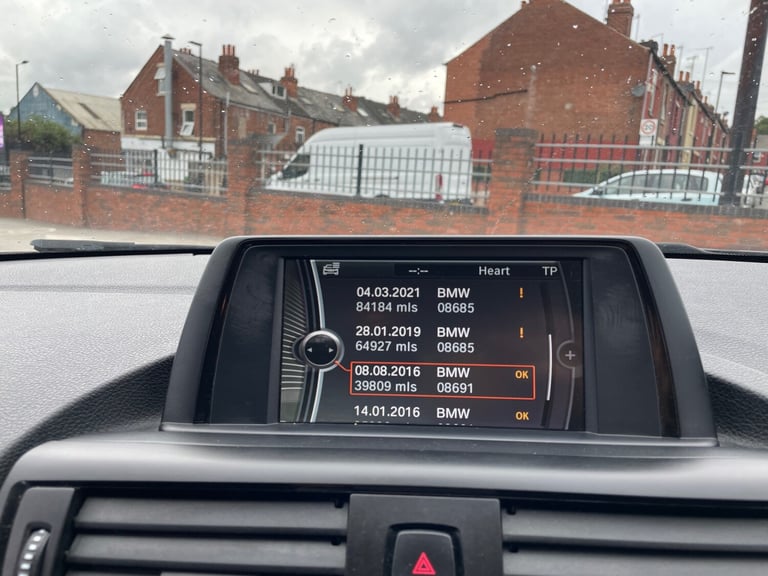 2012 BMW 1 Series 116d EfficientDynamics 5dr HATCHBACK Diesel Manual