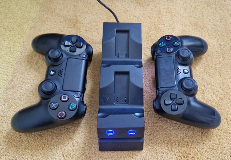 Sony PlayStation 4 500GB Bundle (see details)