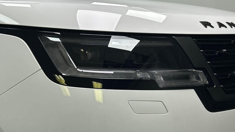 2022 Land Rover Range Rover 3.0 P510e Autobiography 4dr Auto ESTATE PETROL/ELECTRIC Automatic