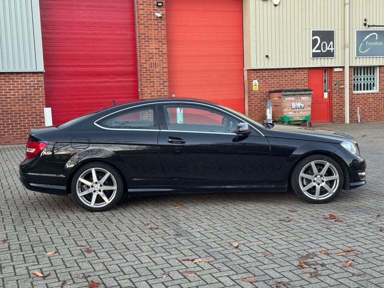 Mercedes-Benz, C CLASS, Coupe, 2012, Semi-Auto, 1595 (cc), 2 doors