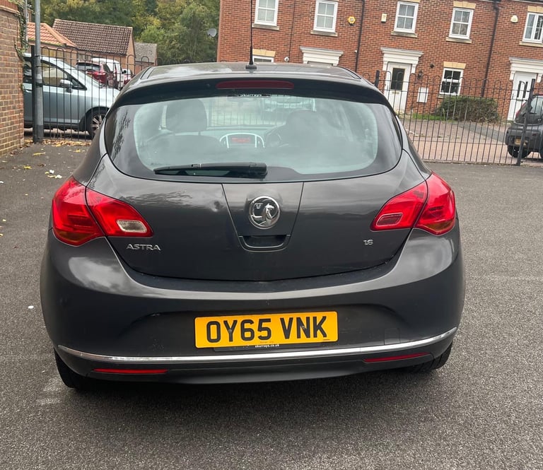 Vauxhall, ASTRA, Hatchback, 2015, Manual, 1598 (cc), 5 doors