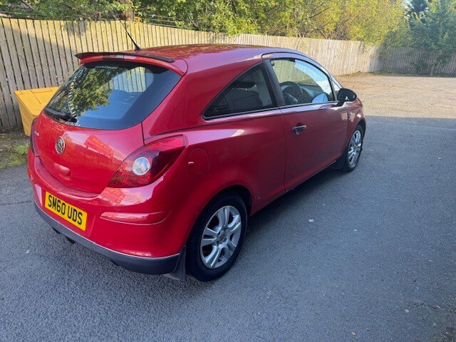 2011 Vauxhall Corsa 1.0i 12V ecoFLEX Energy 3dr HATCHBACK Petrol Manual - Image 3