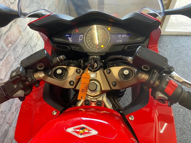2015 Honda VFR800f - 13k mikes - Stunning condition - ABS 