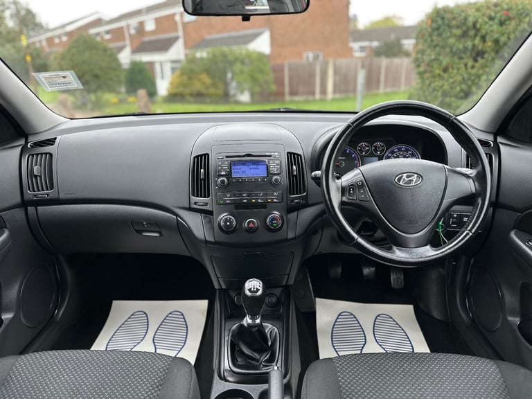 Hyundai, I30, Hatchback, 2011, Manual, 1396 (cc), 5 doors With Full Service History 