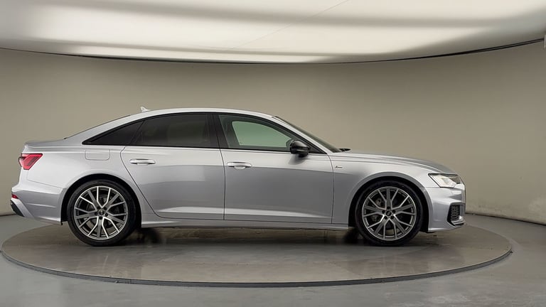 2022 Audi A6 Saloon 2.0 TFSI 40 Black Edition Saloon 4dr Petrol S Tronic Euro 6 (s/s) (204 ps) Sa...