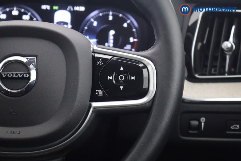2019 Volvo XC60 2.0 D4 Inscription 5dr Geartronic SUV Diesel Automatic