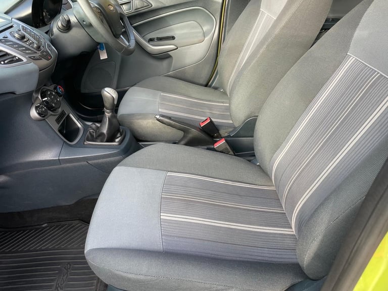 FORD FIESTA 1.4 STYLE+ 59 REG GREEN 5 DOOR 12 MONTHS MOT TAX £195 LOW INSURANCE 48+MPG