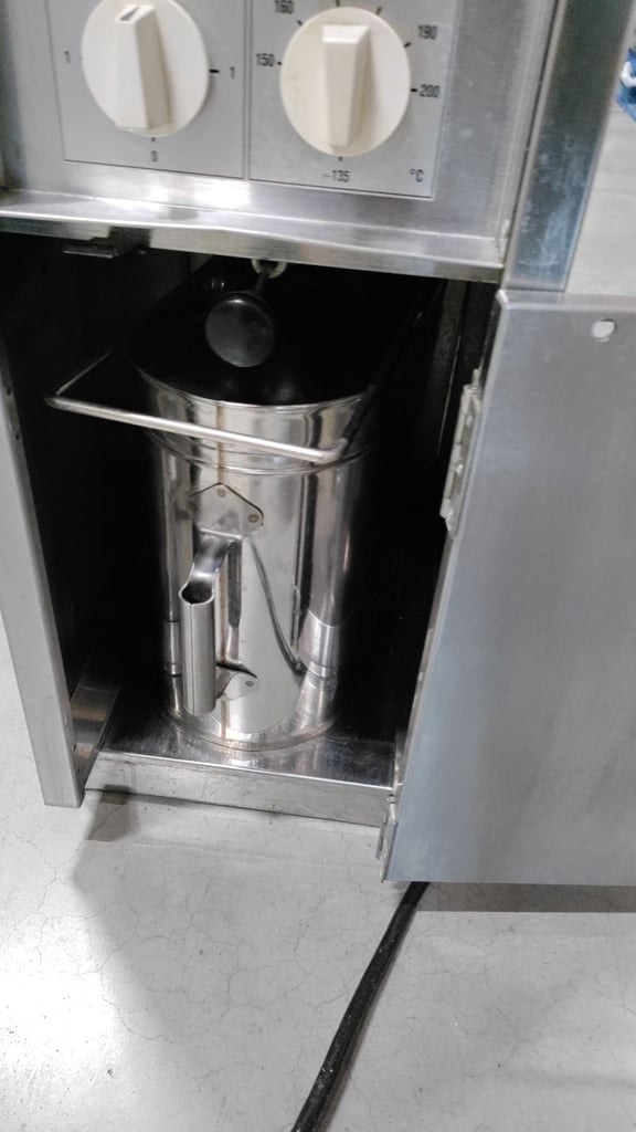 Valentine Deep Fat Fryer