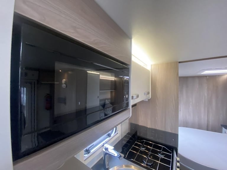 2023 SWIFT CELEBRATE GRANDE 4SB TOURING CARAVAN