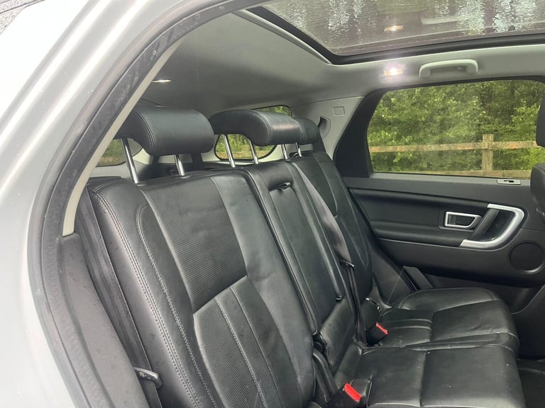 2015 Land Rover Discovery Sport 2.0 TD4 HSE Auto 4WD Euro 6 (s/s) 5dr ESTATE Diesel Automatic