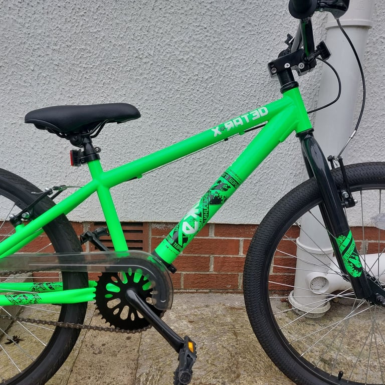 Kids bright green, X-Rated Exile mountain bike
