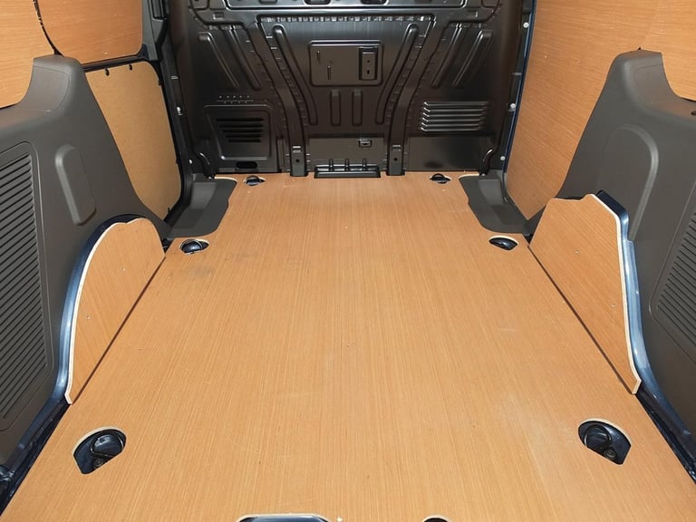 Ford Transit Connect 240 1.5 EcoBlue 100PS 'Limited' L1 Euro 6 Small Panel Van