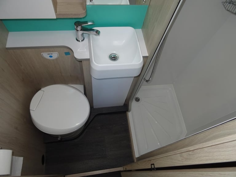 Auto-Trail F-Line F62 4 Berth 2023 