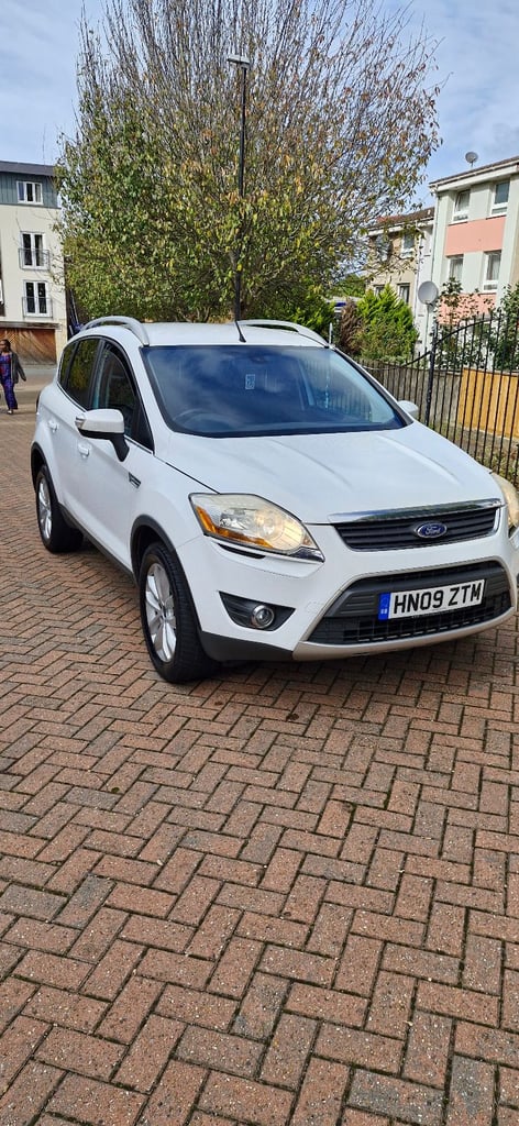 Ford, KUGA, Estate, 2009, Manual, 1997 (cc), 5 doors