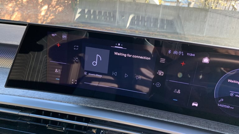 2024 Peugeot 3008 1.2 HYBRID GT SUV 5dr Petrol Hybrid e-DSC6 Euro 6 (s/s) (136 ps) SUV Hybrid Aut...