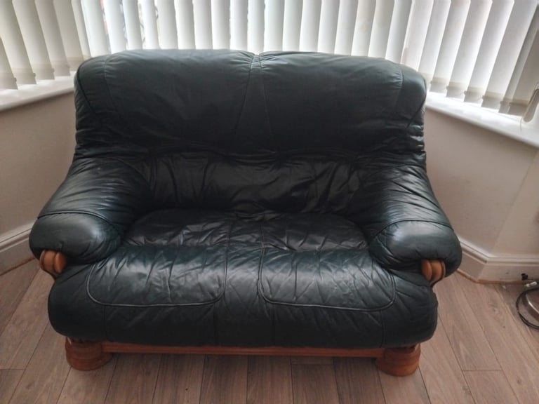 Sofa set 3&2