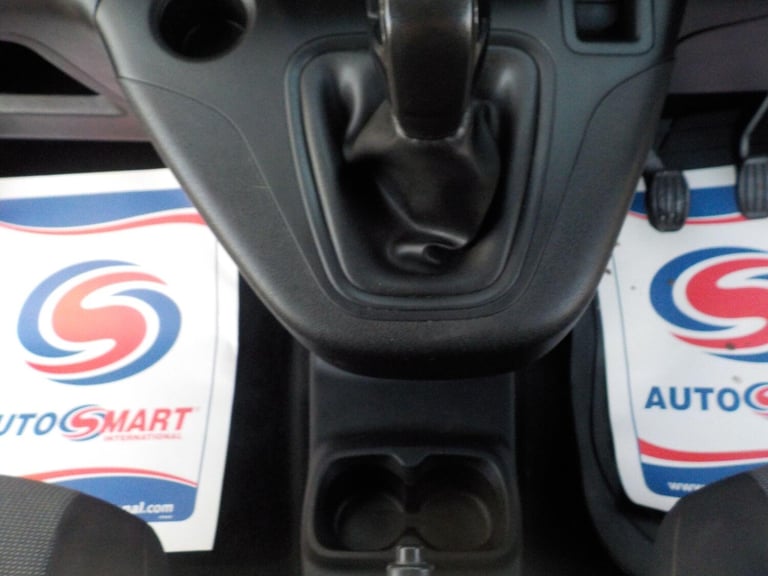 2020 Vauxhall Combo 1.6 Turbo D 2300 Sportive L1 H1 Euro 6 (s/s) 4dr PANEL VAN Diesel Manual