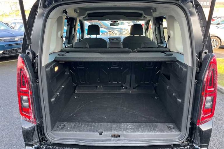 2022 Vauxhall Combo Life 1.5 Turbo D Edition 5dr MPV DIESEL Manual