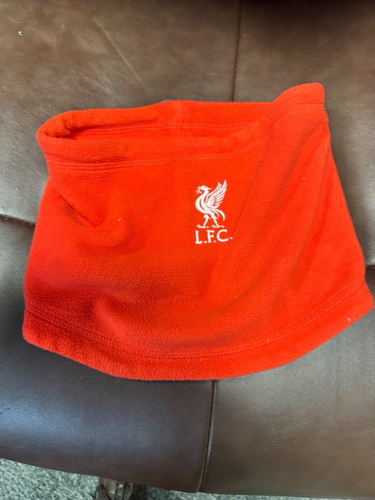 image for LFC Essentials Fleece Snood Red
