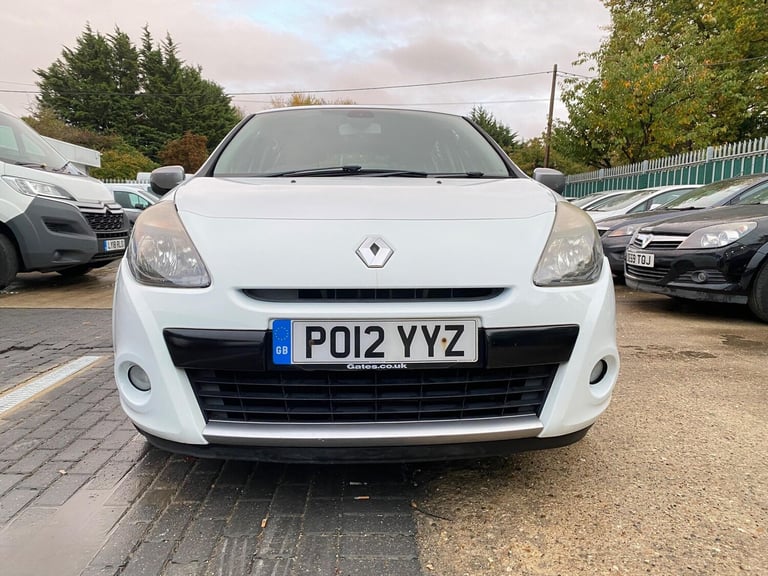 2012 Renault Clio 1.2 Dynamique TomTom Euro 5 5dr HATCHBACK Petrol Manual