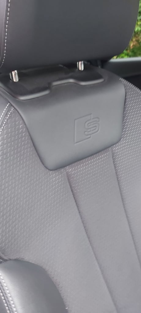 Audi, A4 S line, Saloon, 2023, Auto, 1984 (cc), 4 doors