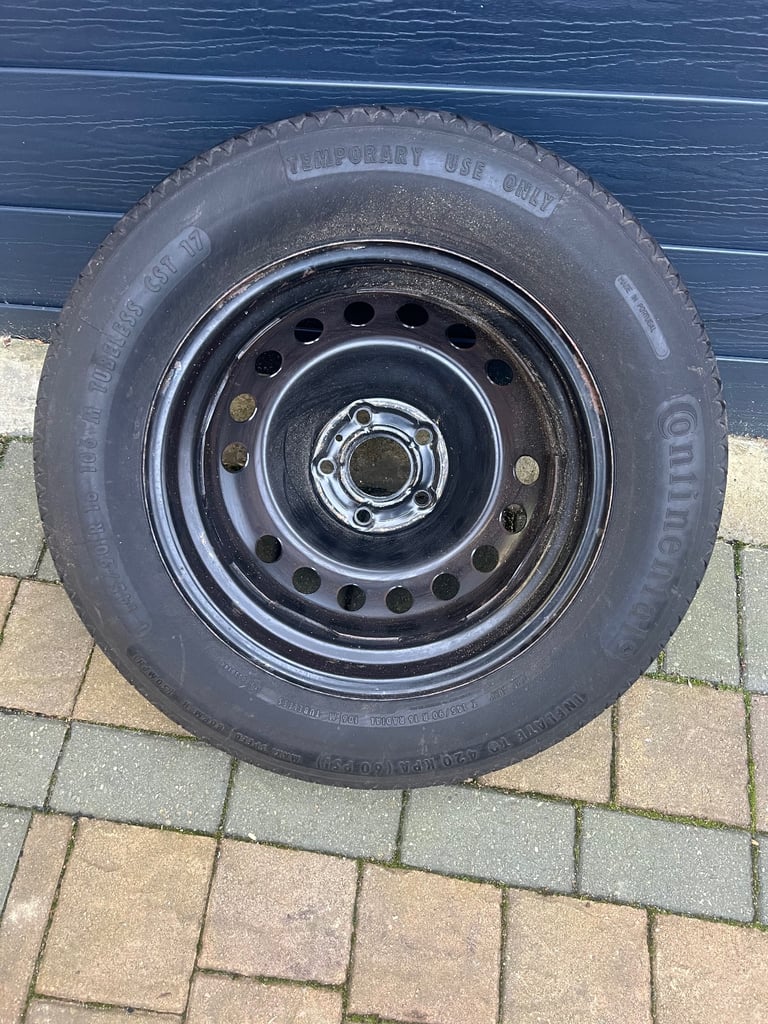 Space saver tyre and wheel for Nissan Qashqai or Juke