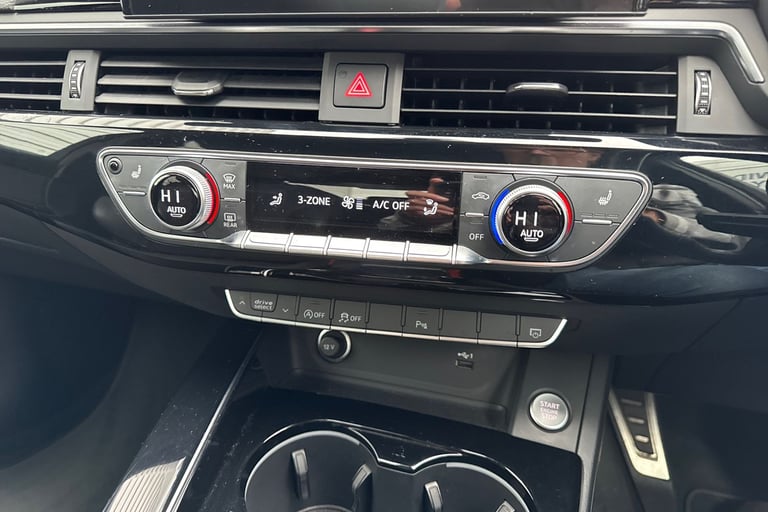 2021 Audi A4 2.0 TDI 35 Black Edition S Tronic Euro 6 (s/s) 4dr Saloon DIESEL Automatic
