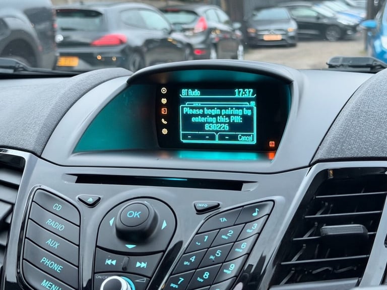 2014 Ford Fiesta 1.0 EcoBoost Zetec 5dr Powershift HATCHBACK PETROL Automatic