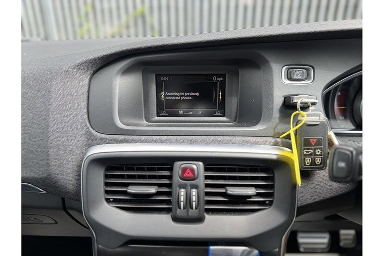 2013 Volvo V40 D2 R-Design Hatchback Diesel Automatic