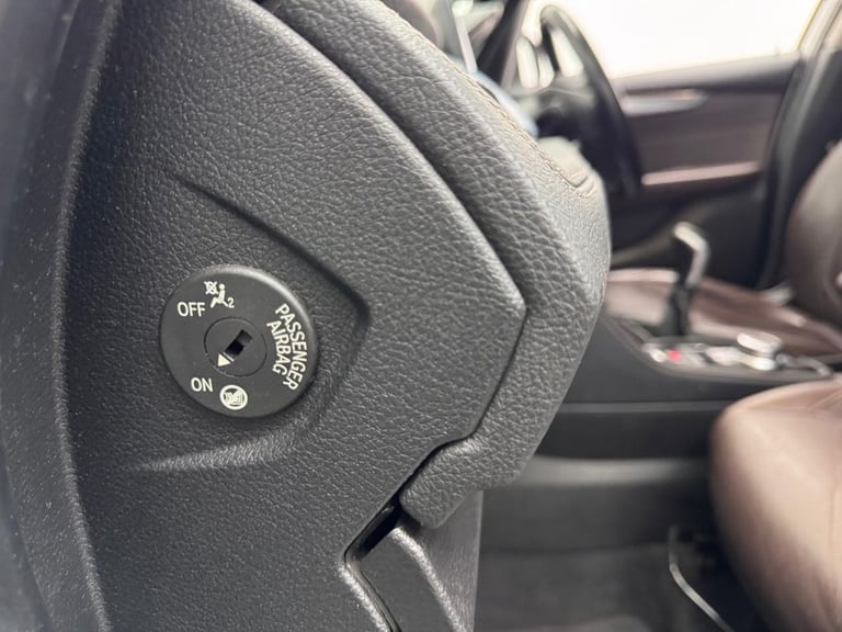 2018 BMW 2 Series Gran Tourer 1.5 218i Luxury MPV 5dr Petrol Manual Euro 6 (s/s) (140 ps) MPV Pet...