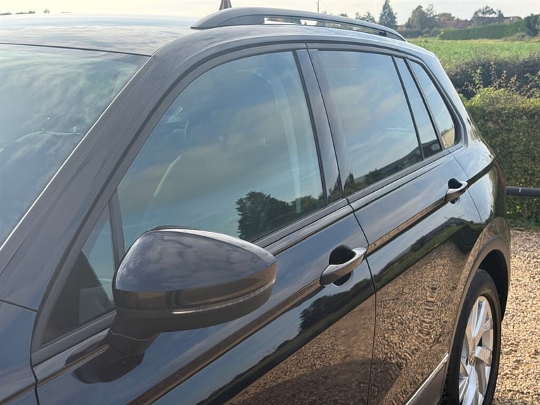 2021 Volkswagen Tiguan 1.5 TSI Life SUV 5dr Petrol Manual Euro 6 (s/s) (150 ps) SUV Petrol Manual