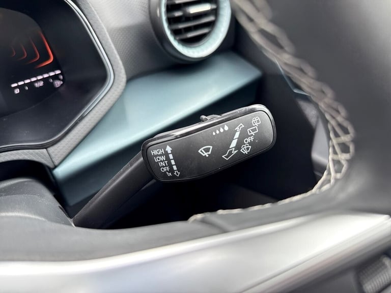 2025 SEAT Arona 1.0 TSI 115 XPERIENCE 5dr Hatchback Petrol Manual