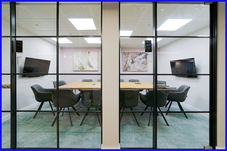 London - SW19 6NW, Open plan office space for 10 people in HQ London, Wimbledon Park Road