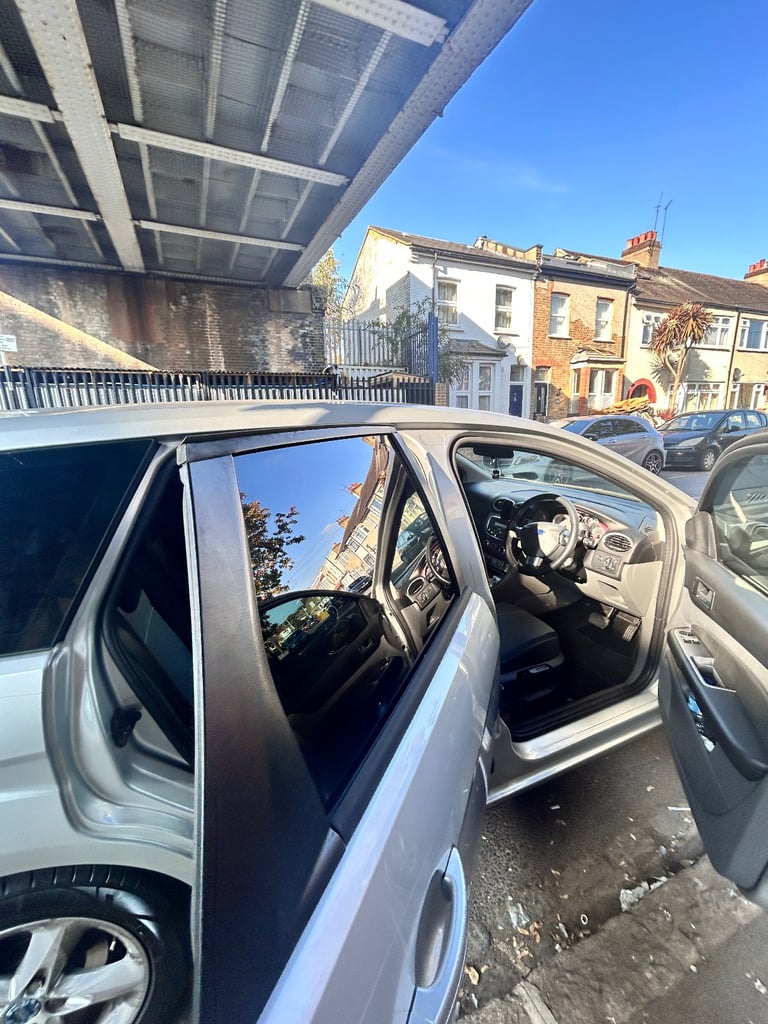 Ford, FOCUS, Estate, 2010, Other, 1596 (cc), 5 doors