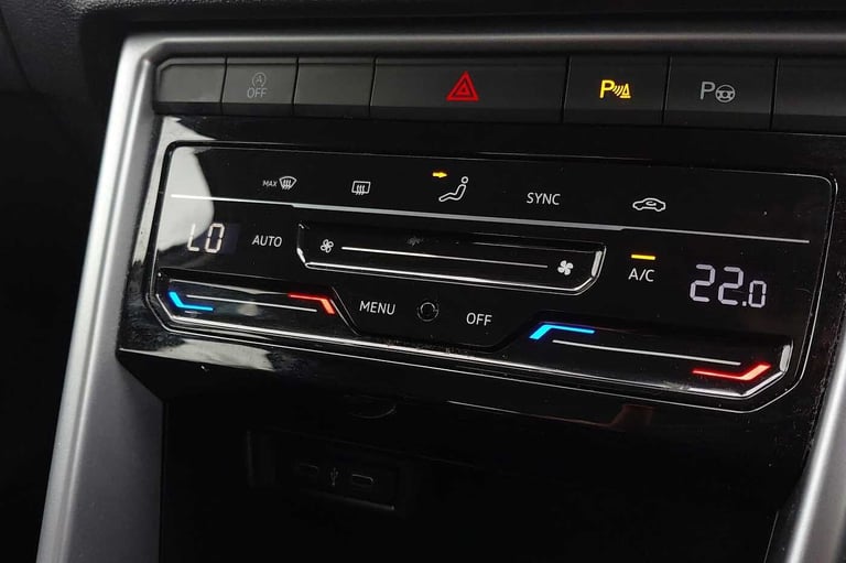 2022 Volkswagen T-Roc 1.0 TSI Life 5dr SUV Petrol Manual